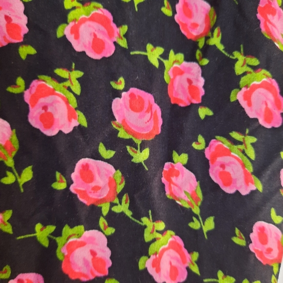 TOBI Black Red Floral Print Mini Dress Size M - Picture 8 of 15